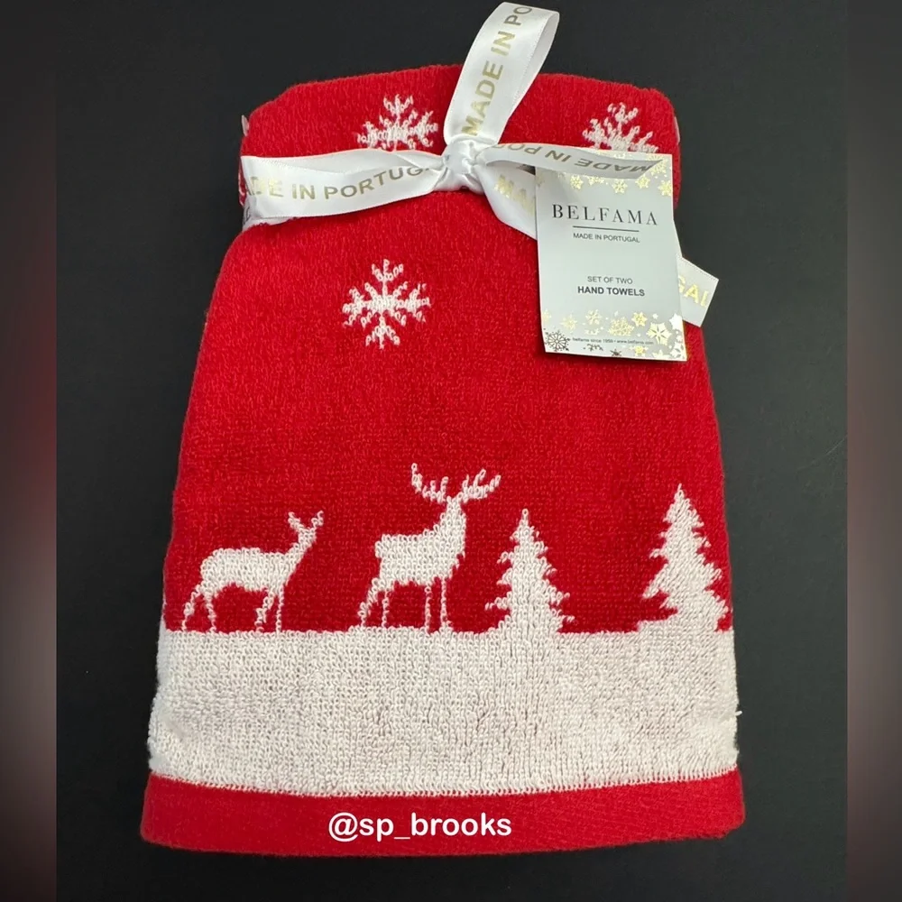 🎁BELFAMA Hand Towel Set - Holiday Red with White Holiday Icons - Set of 2